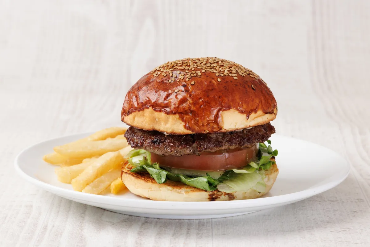 和牛チーズバーガー