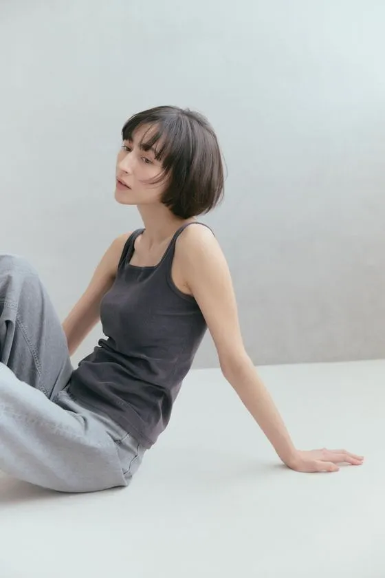 Cup In Pile Tank Top3
