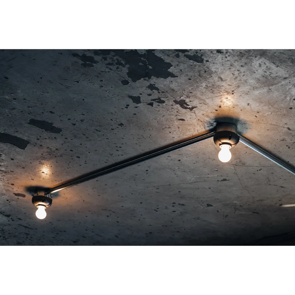 CAST ALUMINUM LAMPのインテリア設置イメージ