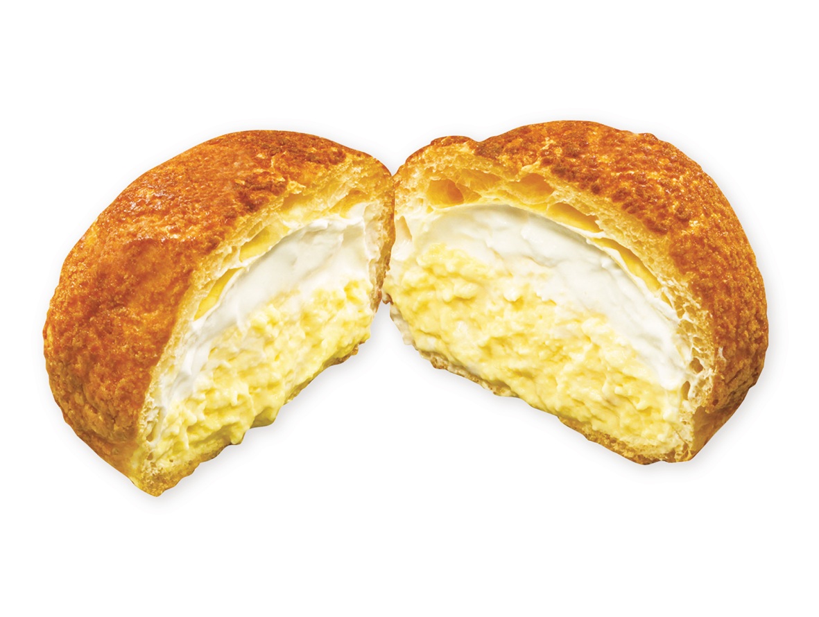 絞りたてシュークリーム(断面図)