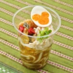東京ディズニーシー／サルタンズ・オアシス「チキンとエッグの冷やしカレーうどん（中辛）」