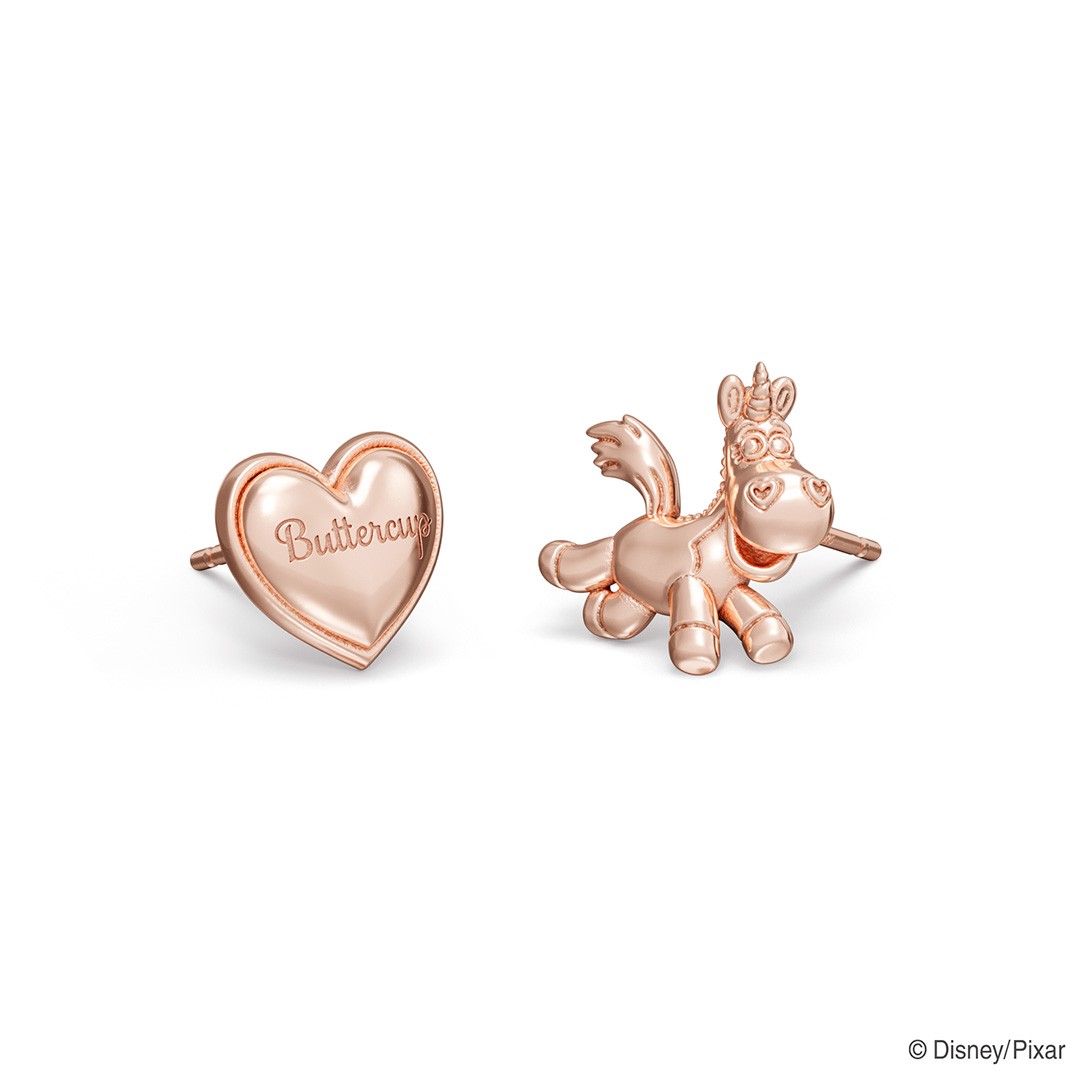 Buttercup（バターカップ）ピアス　置き斜め