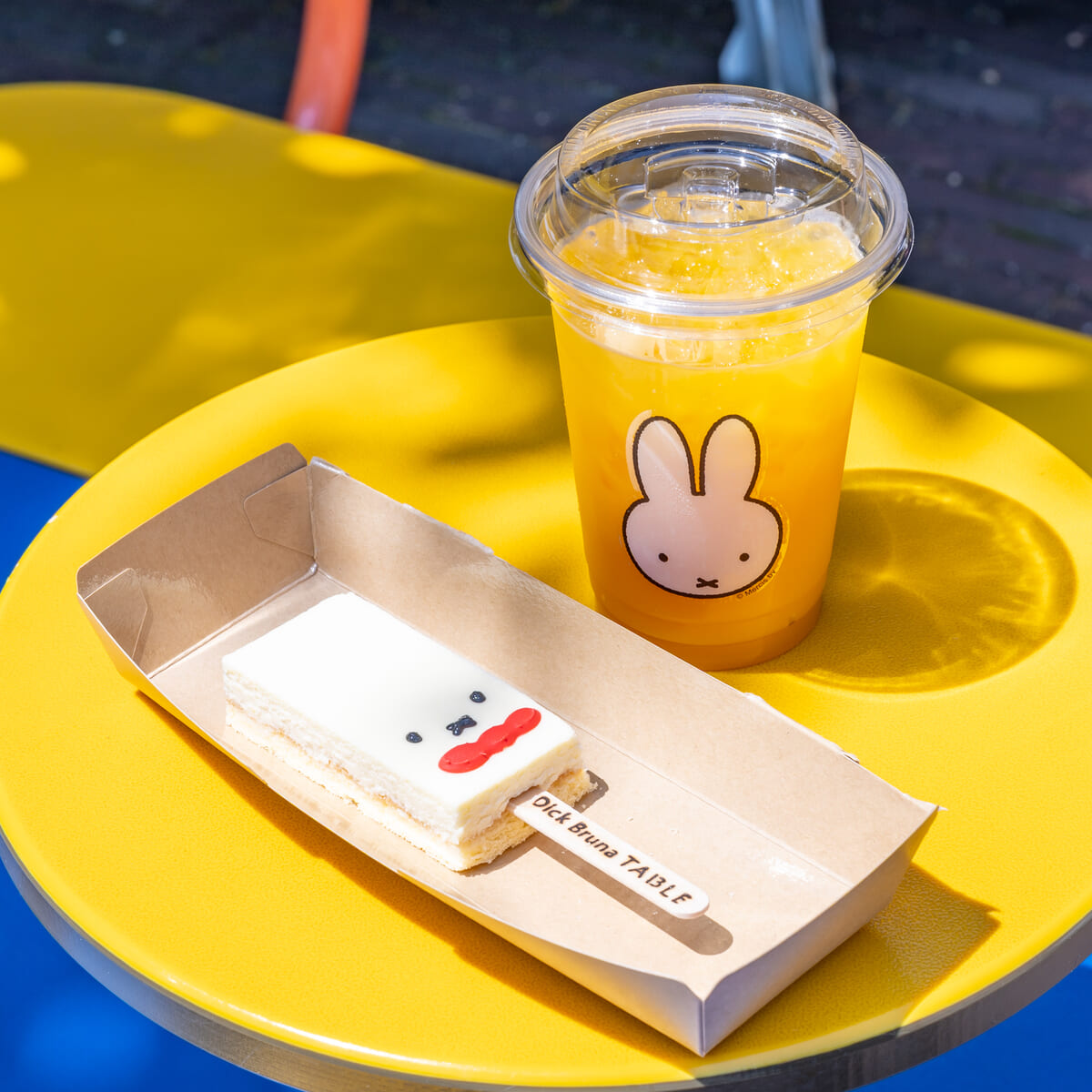 ハウステンボス/ミッフィーのキッチンカーDick Bruna TABLEコラボメニュー