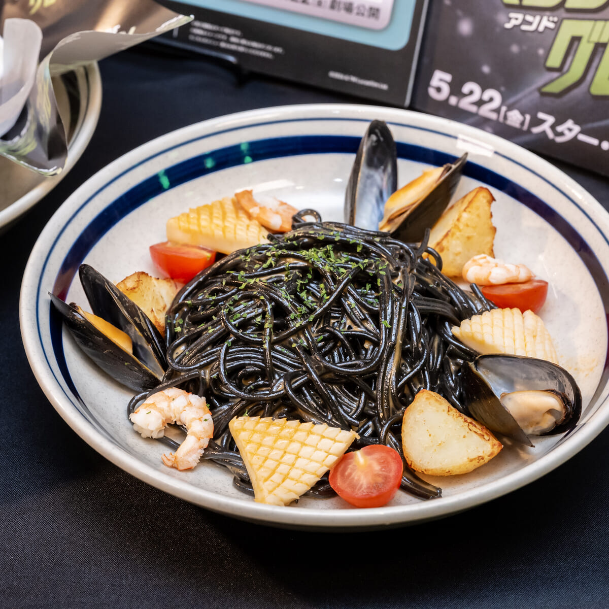 ブラック・シーフードビスクパスタ