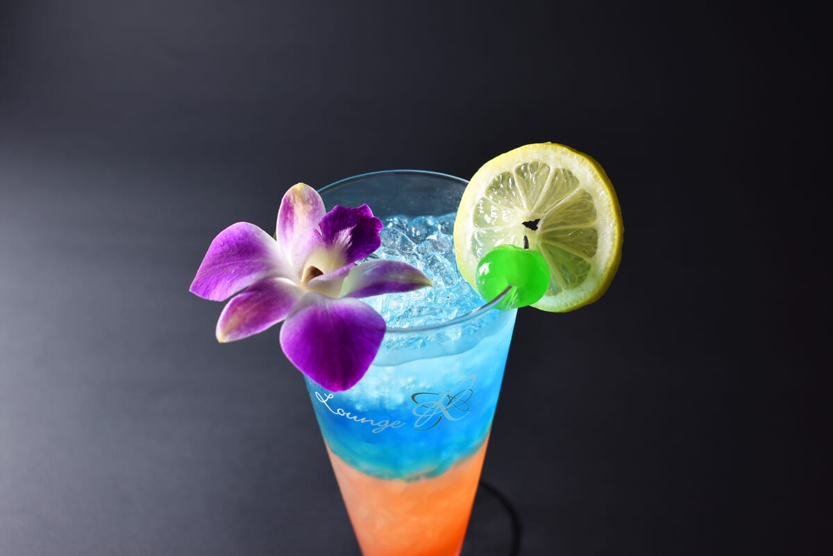 レインボーカクテル（イメージ）