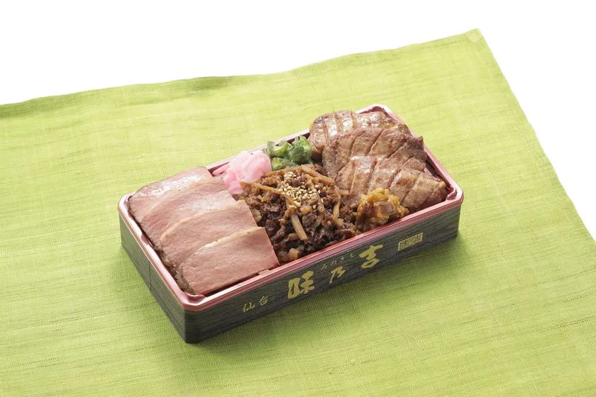 牛たんと牛肉の肉弁当