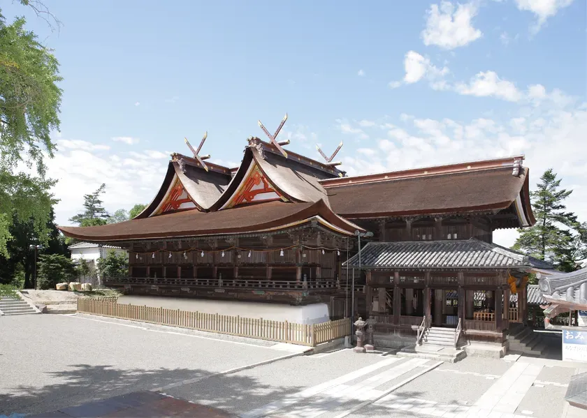 吉備津神社 国宝本殿・拝殿 1