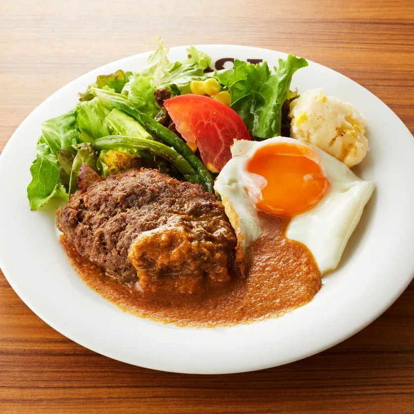 看板メニューのハンバーグライス