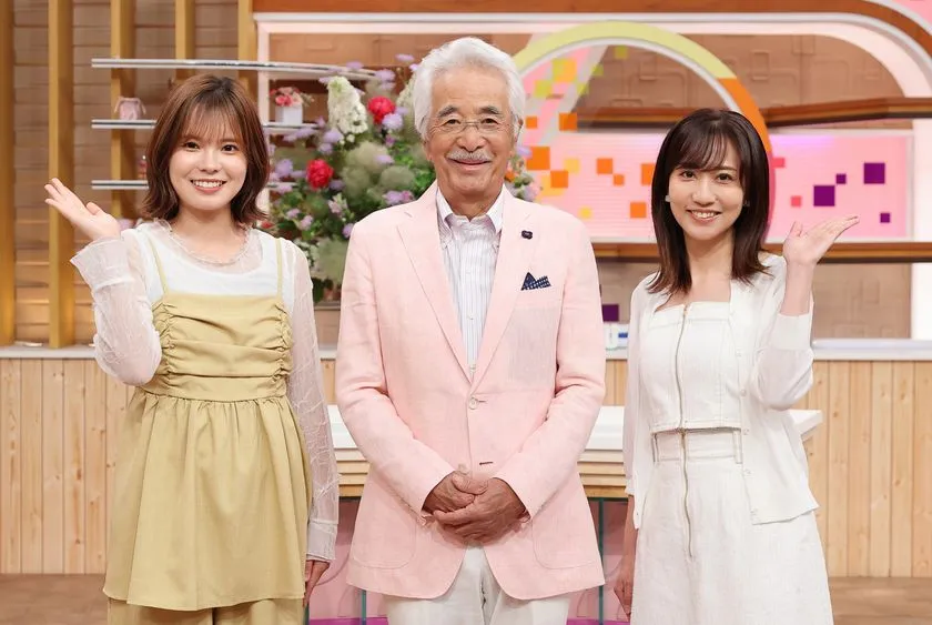 新MC体制の出演者集合写真