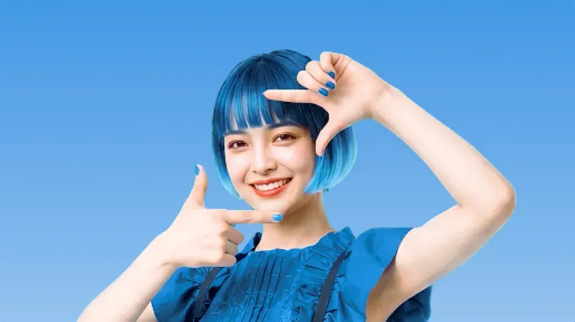青い髪のAIキャラクターAO