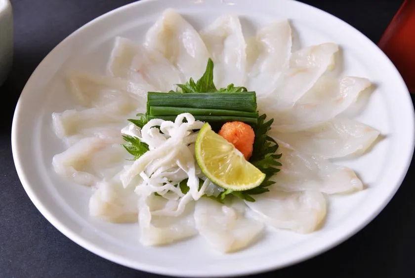 玄品の名物てっさ