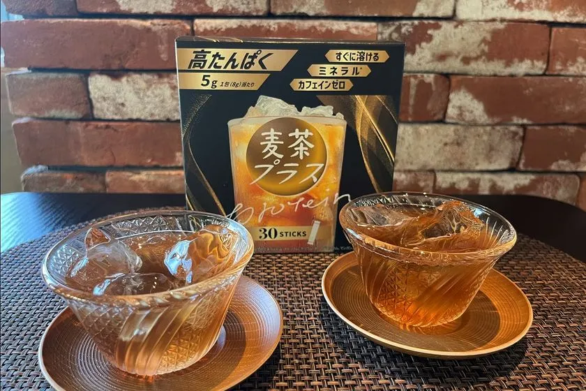 「麦茶プラス」商品イメージ