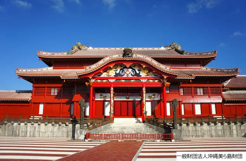 首里城正殿