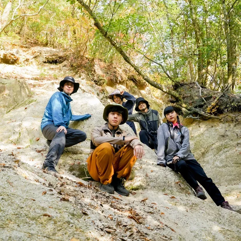 スーパー登山部のアーティスト写真