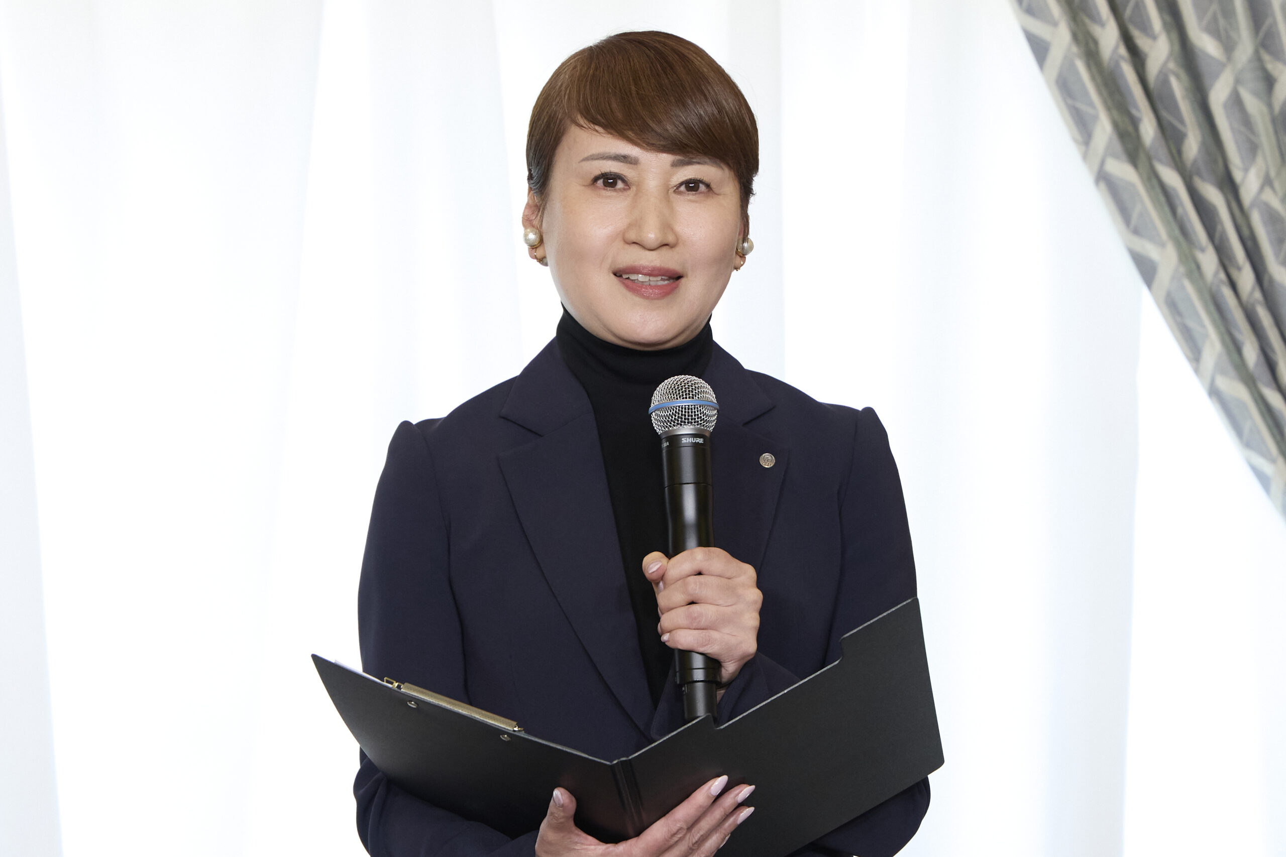 宮坂久美子氏