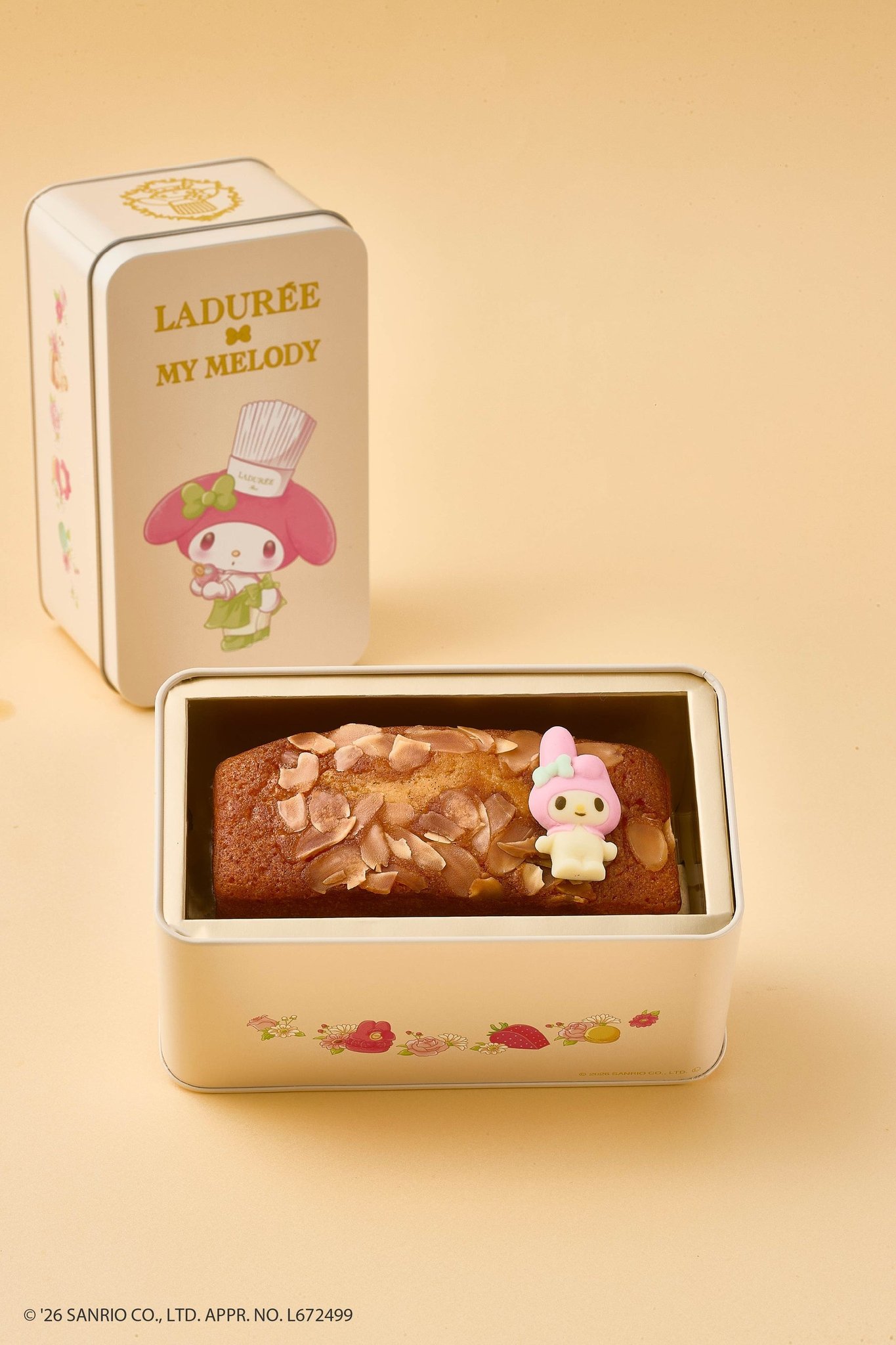 アーモンドパウンドケーキ缶「マイメロディ」の缶と断面