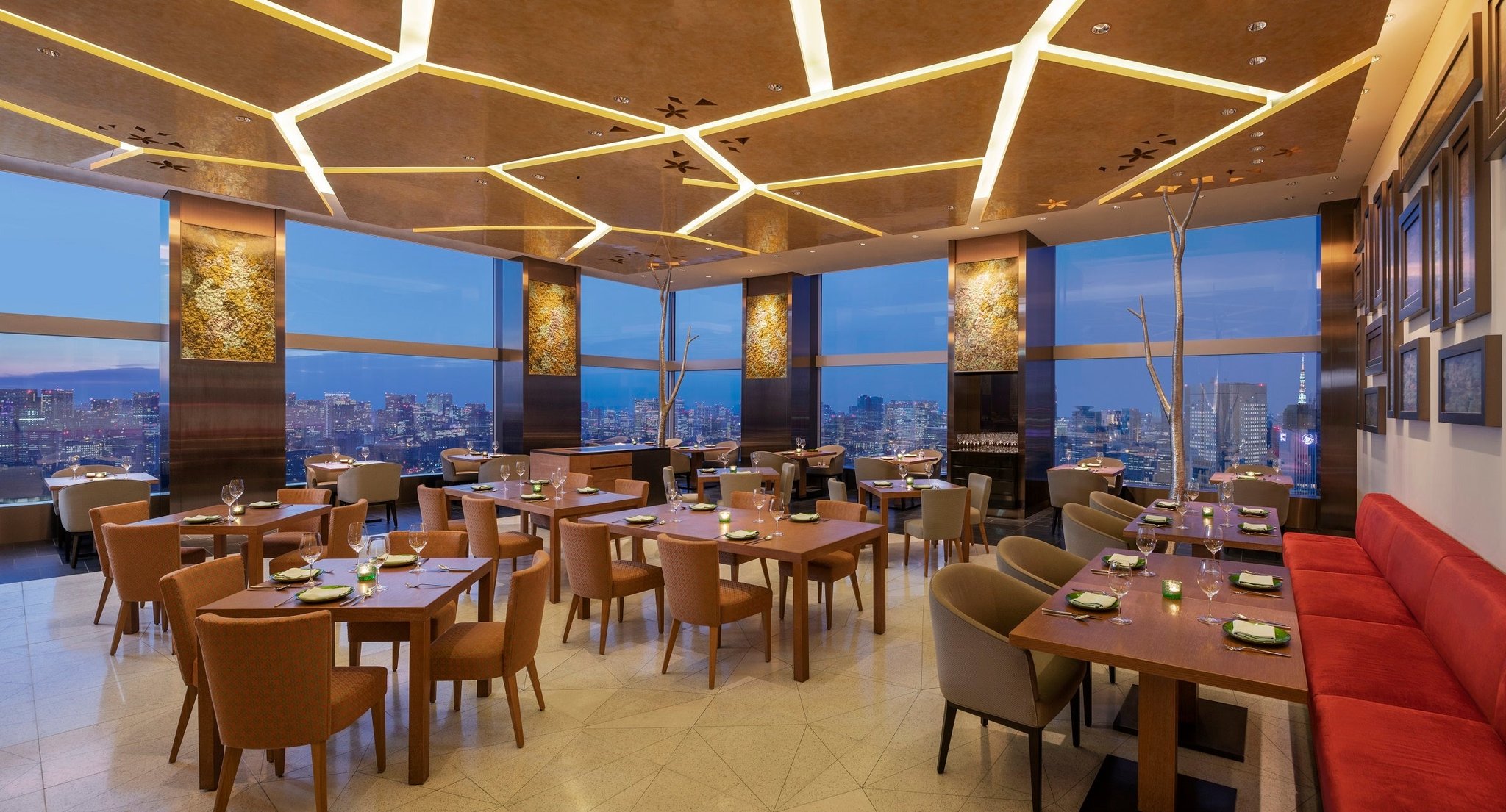 All-Day Dining OASIS GARDENの夜景ダイニング