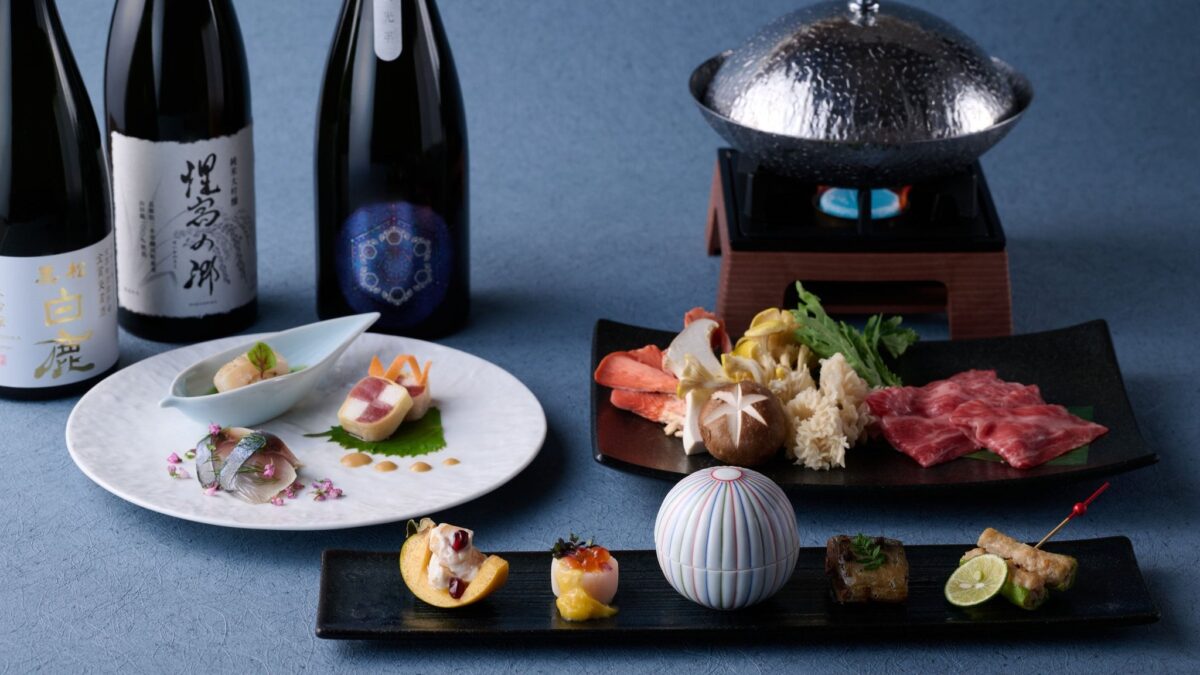 日本酒と和食会席の盛り合わせ