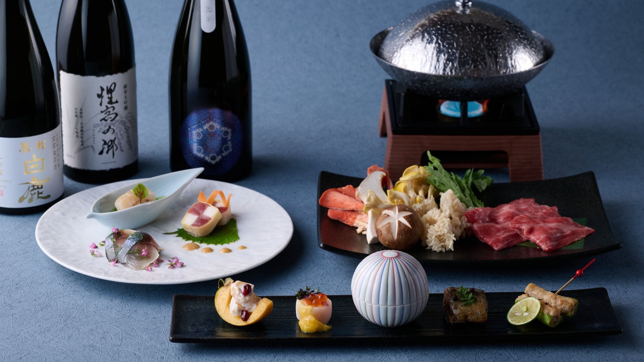 日本酒と和食会席の盛り合わせ