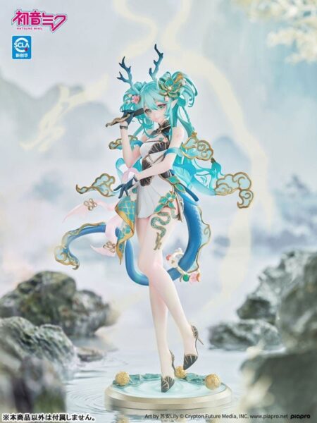 青龍Ver.初音ミク フィギュア正面ビジュアル