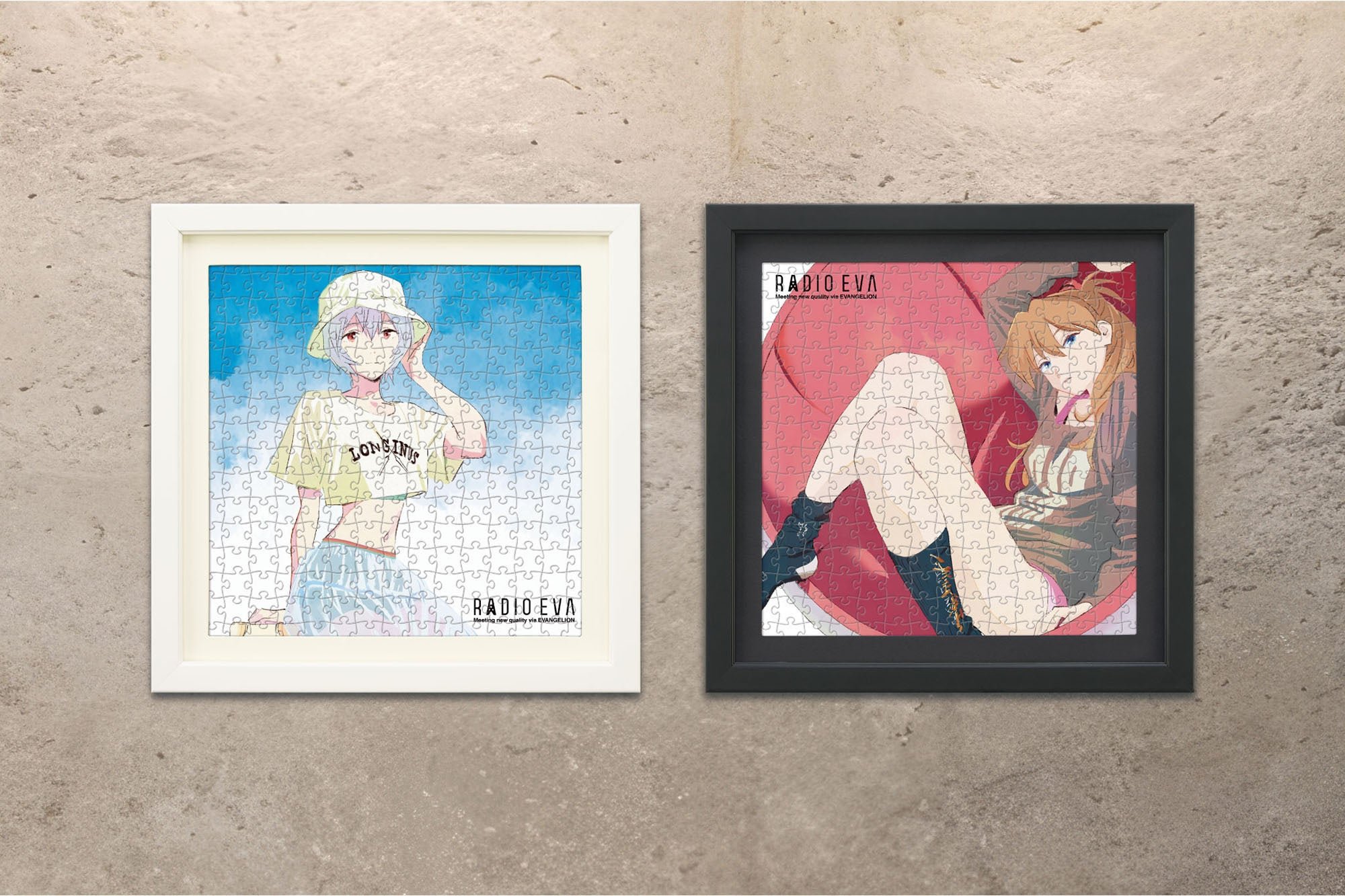 レイとアスカのパズルを額装した展示イメージ