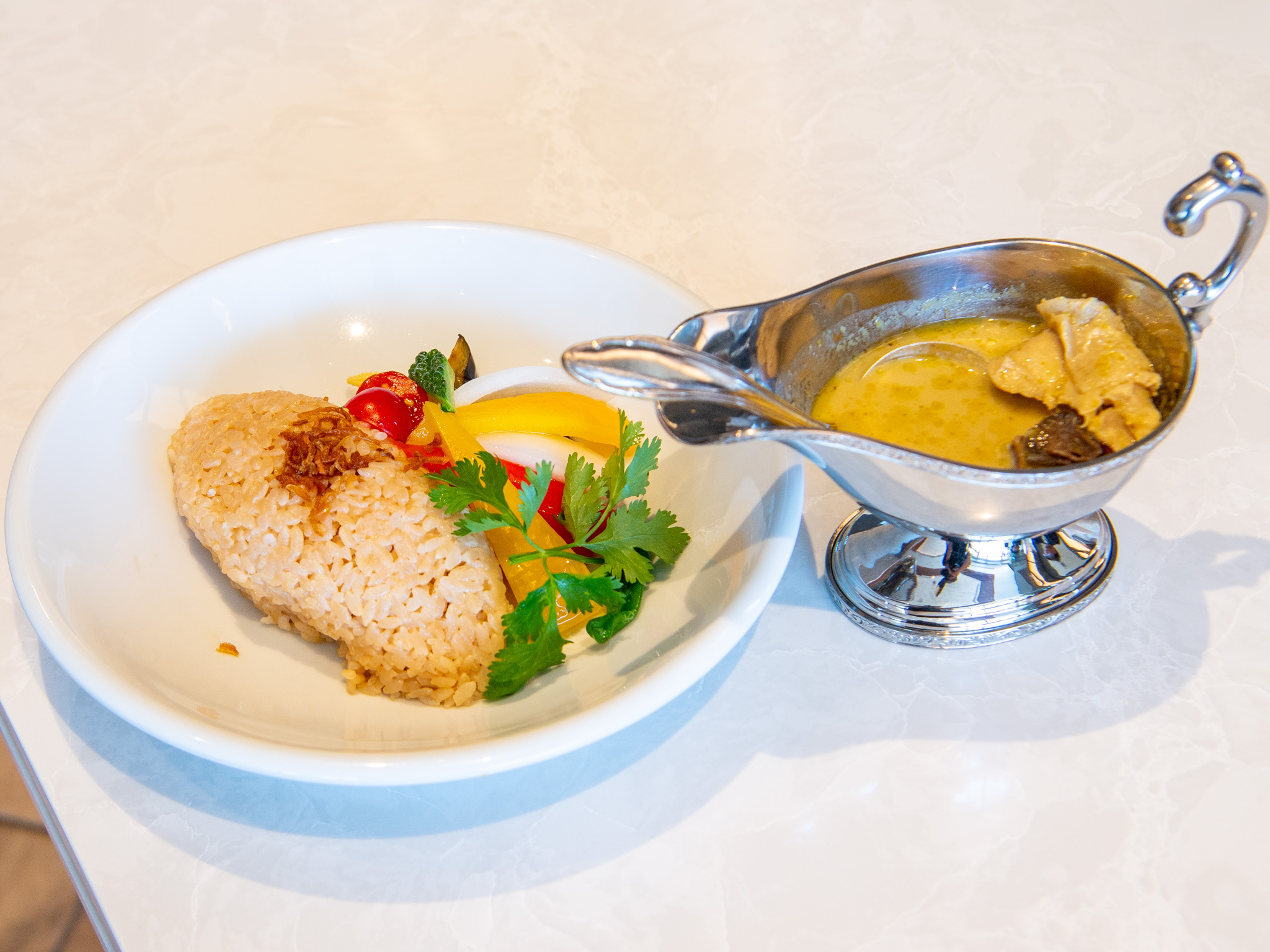 グリーンカレー 彩り野菜とジャスミンライス
