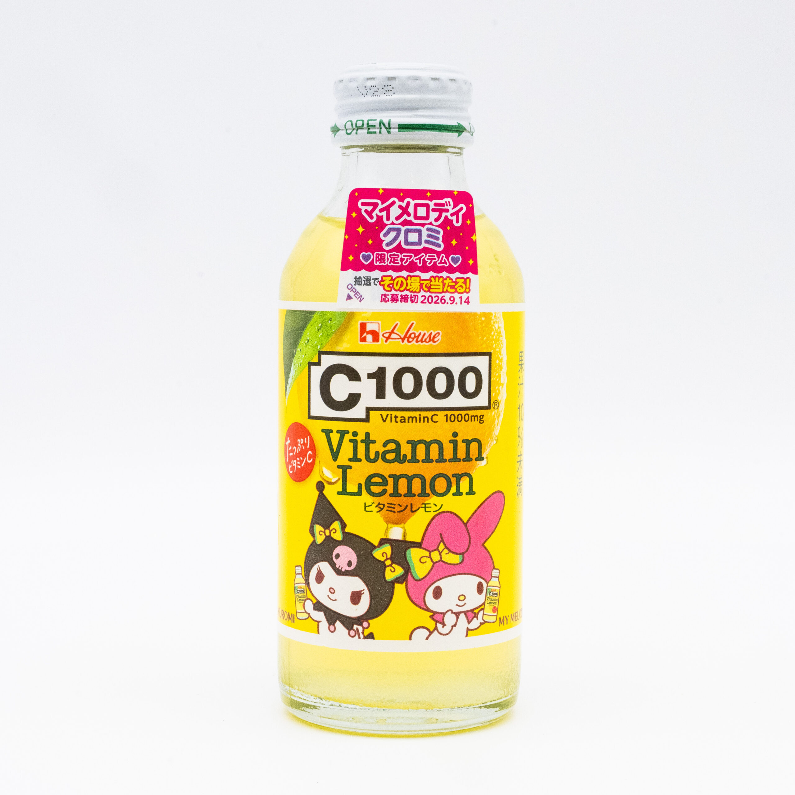 C1000 ビタミンレモン マイメロディ・クロミ限定ボトル ボトルを手にしたデザイン