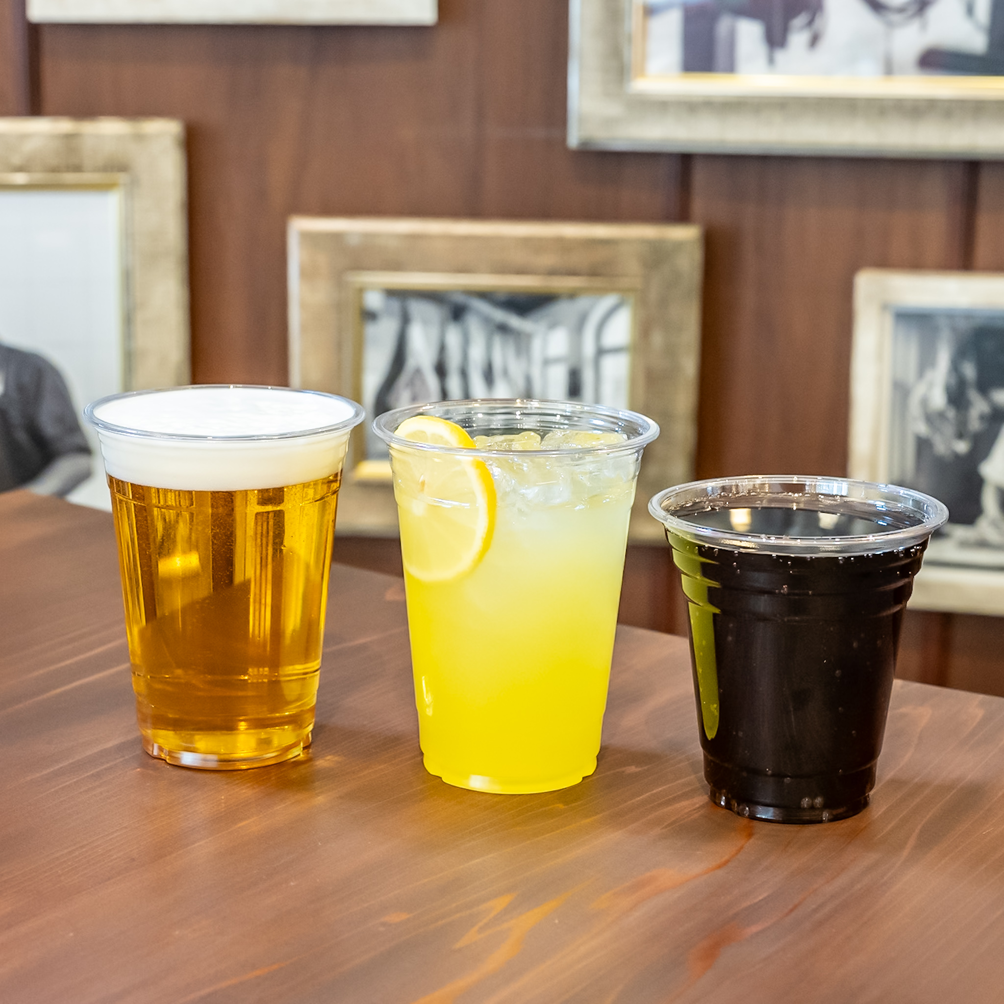 生ビールと佐世保レモネード、コーラのドリンク3種