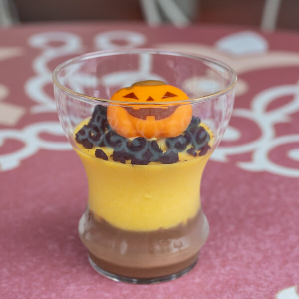 東京ディズニーリゾート“ディズニー・ハロウィーン2026”パンプキンムース＆チョコプリン