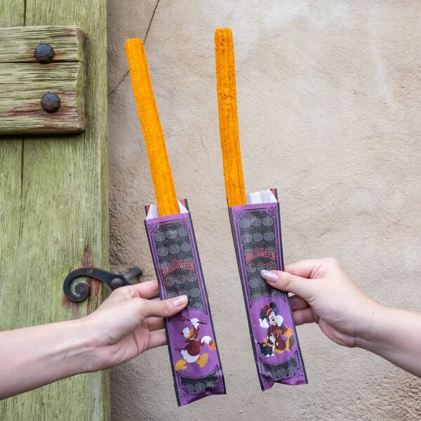 東京ディズニーリゾート“ディズニー・ハロウィーン2026”チュロス(メイプルパンプキン)
