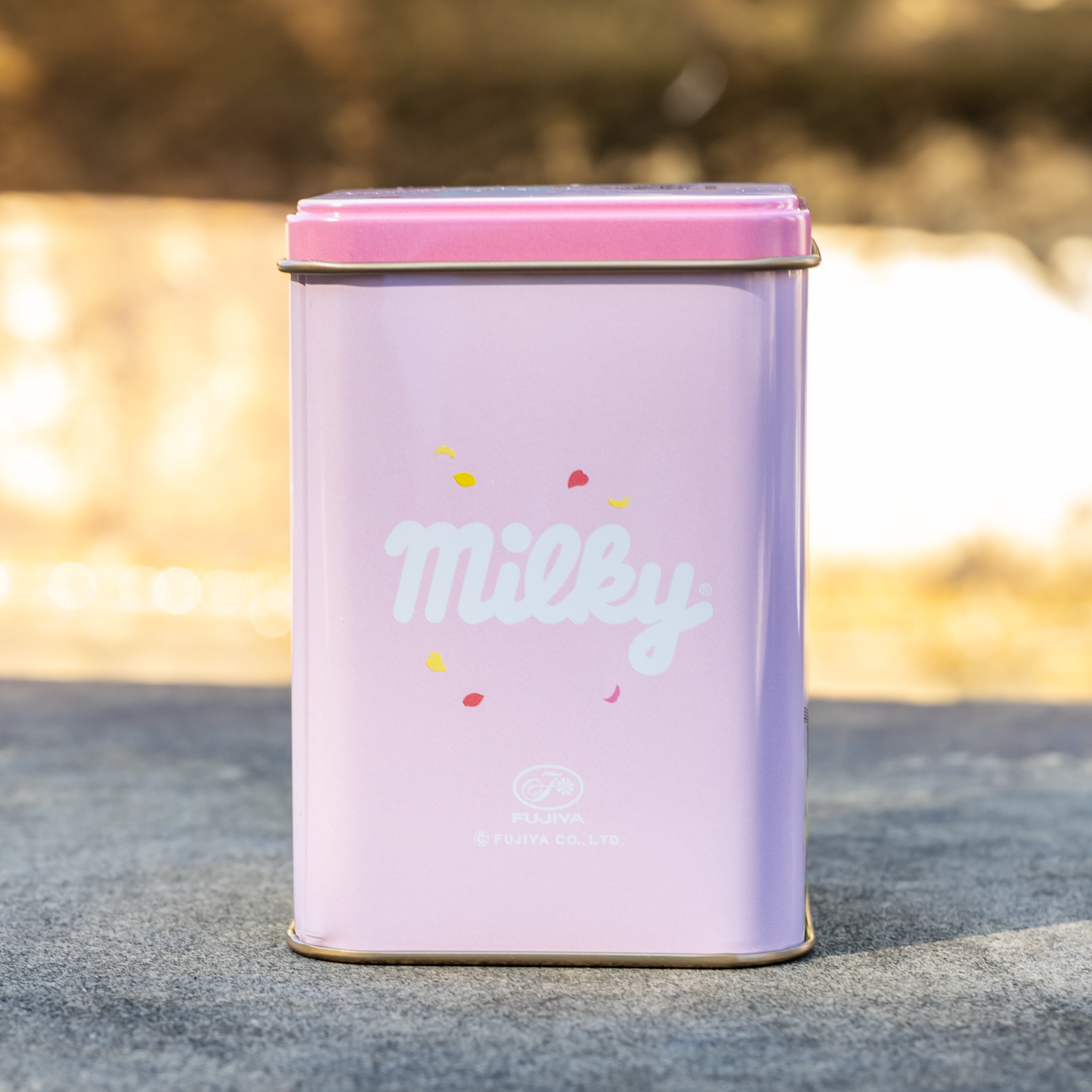 「ミルキー缶 ピンク」