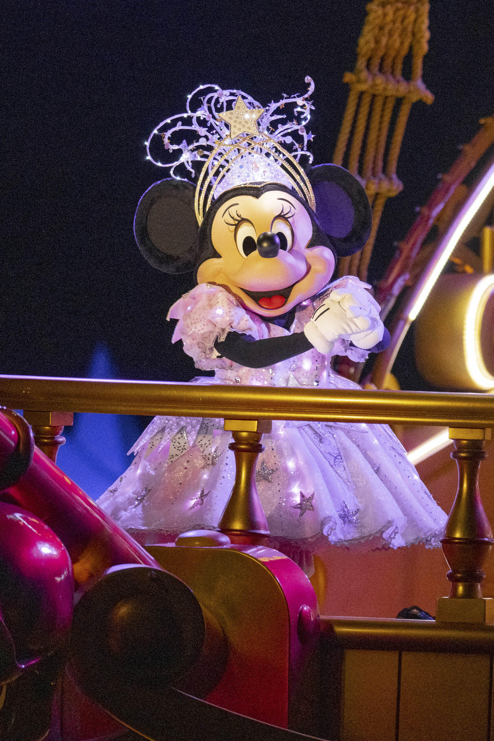 東京ディズニーシー ビリーヴ!〜シー・オブ・ドリームス〜 フィナーレに勢ぞろいするディズニーの仲間たち