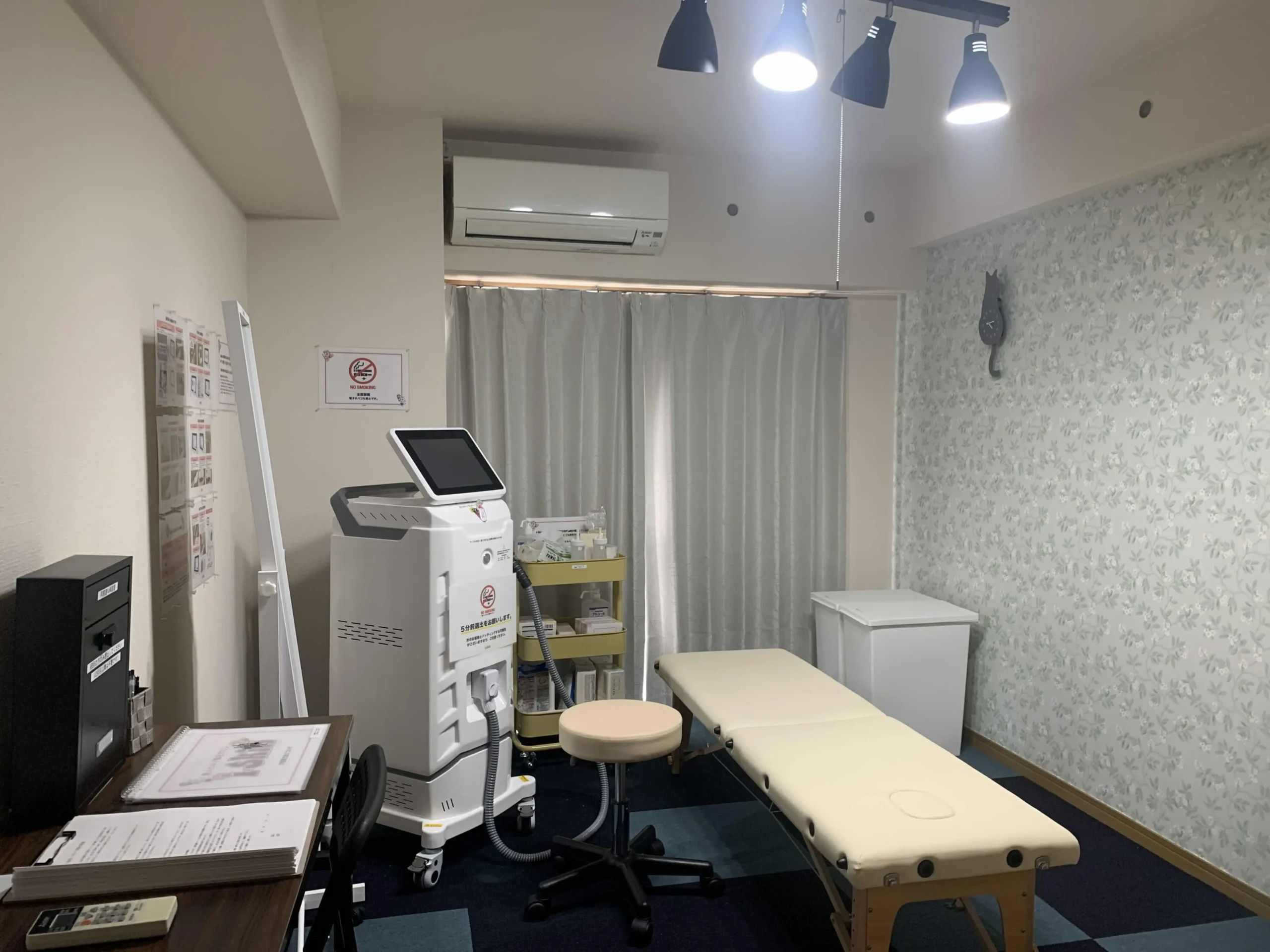 鹿児島店の個室内観