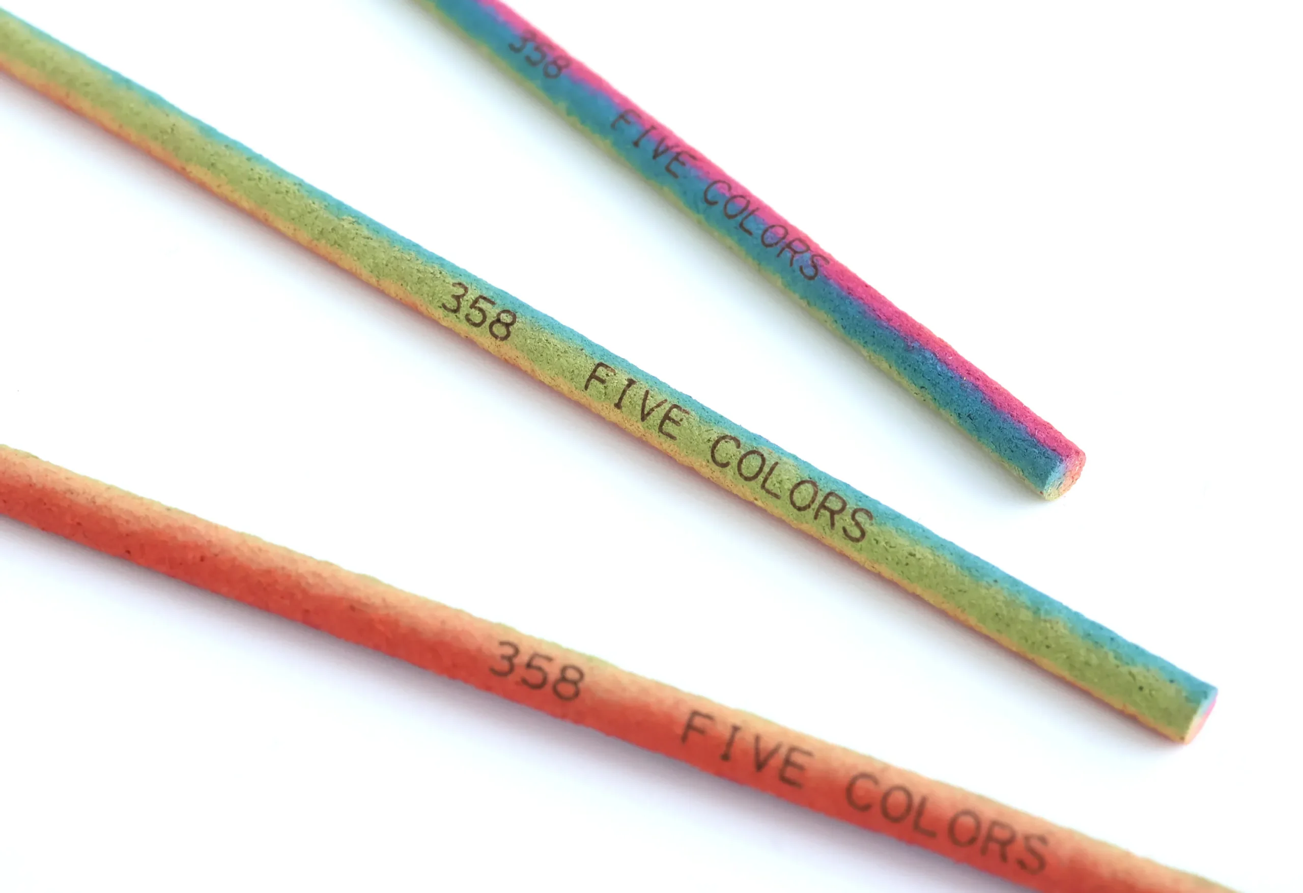限定香り「FIVE COLORS」のインセンス