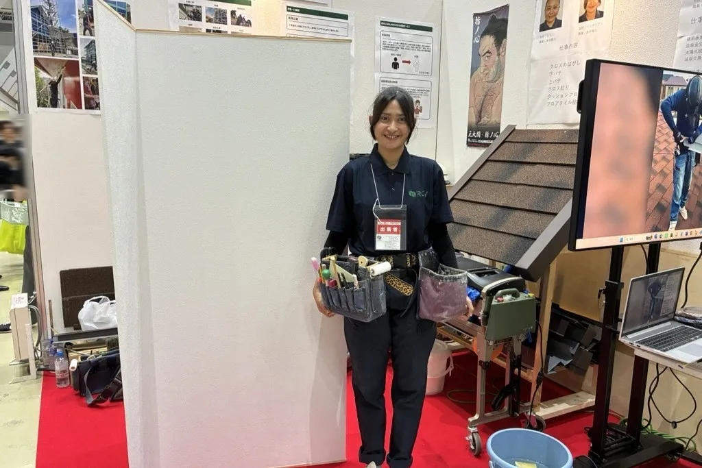 インディアニさんのクロス施工展示