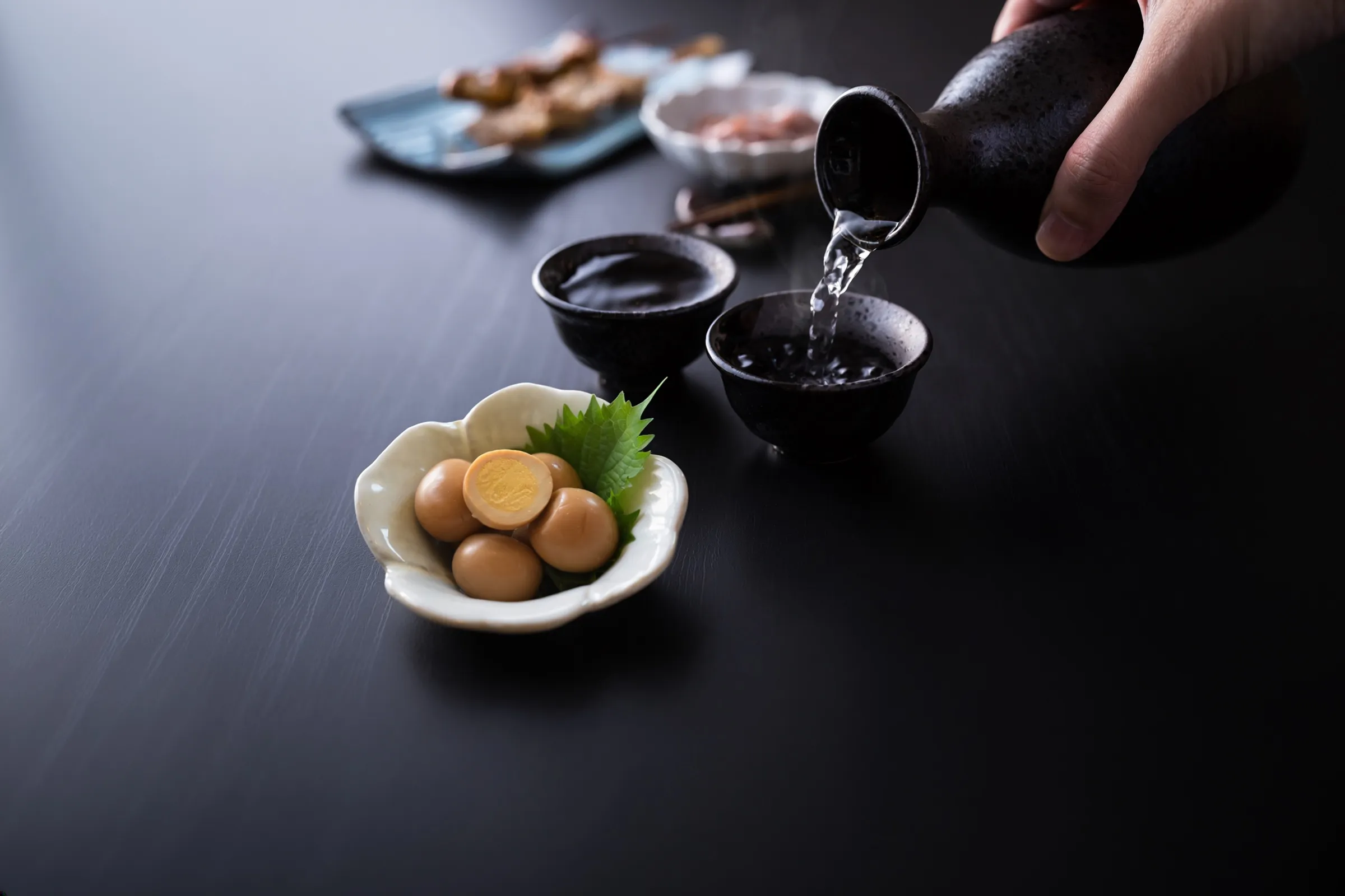 うずらのたまごと日本酒の晩酌