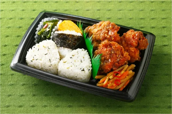 風来坊監修 手羽先風唐揚＆おにぎり弁当