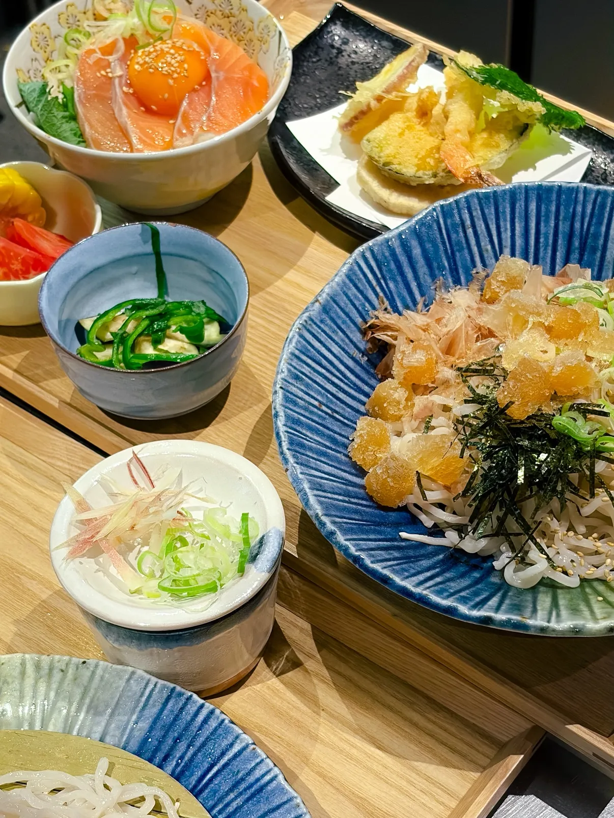 「穂の間御膳」の丼と天ぷら