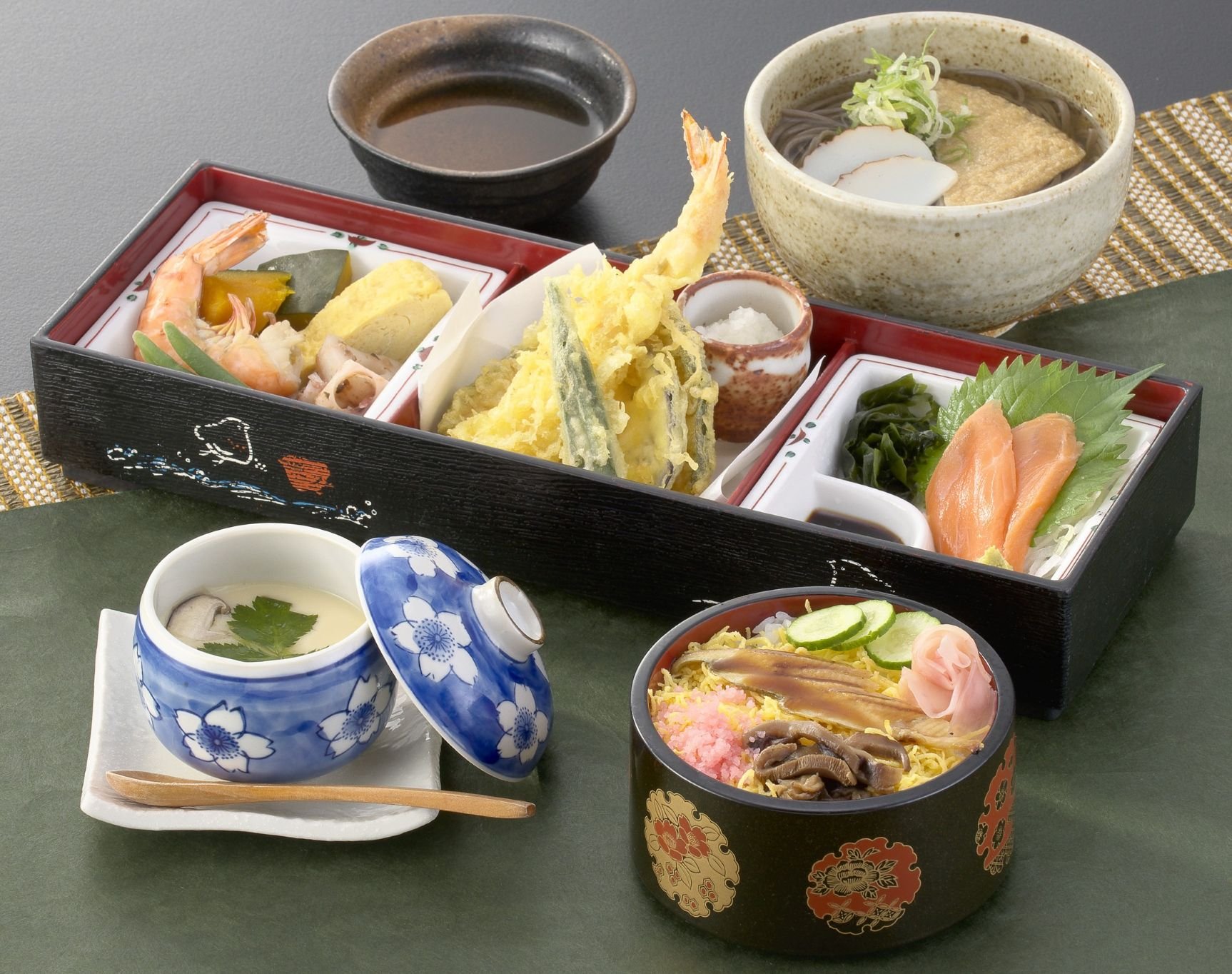 播磨の膳の重箱盛り合わせ