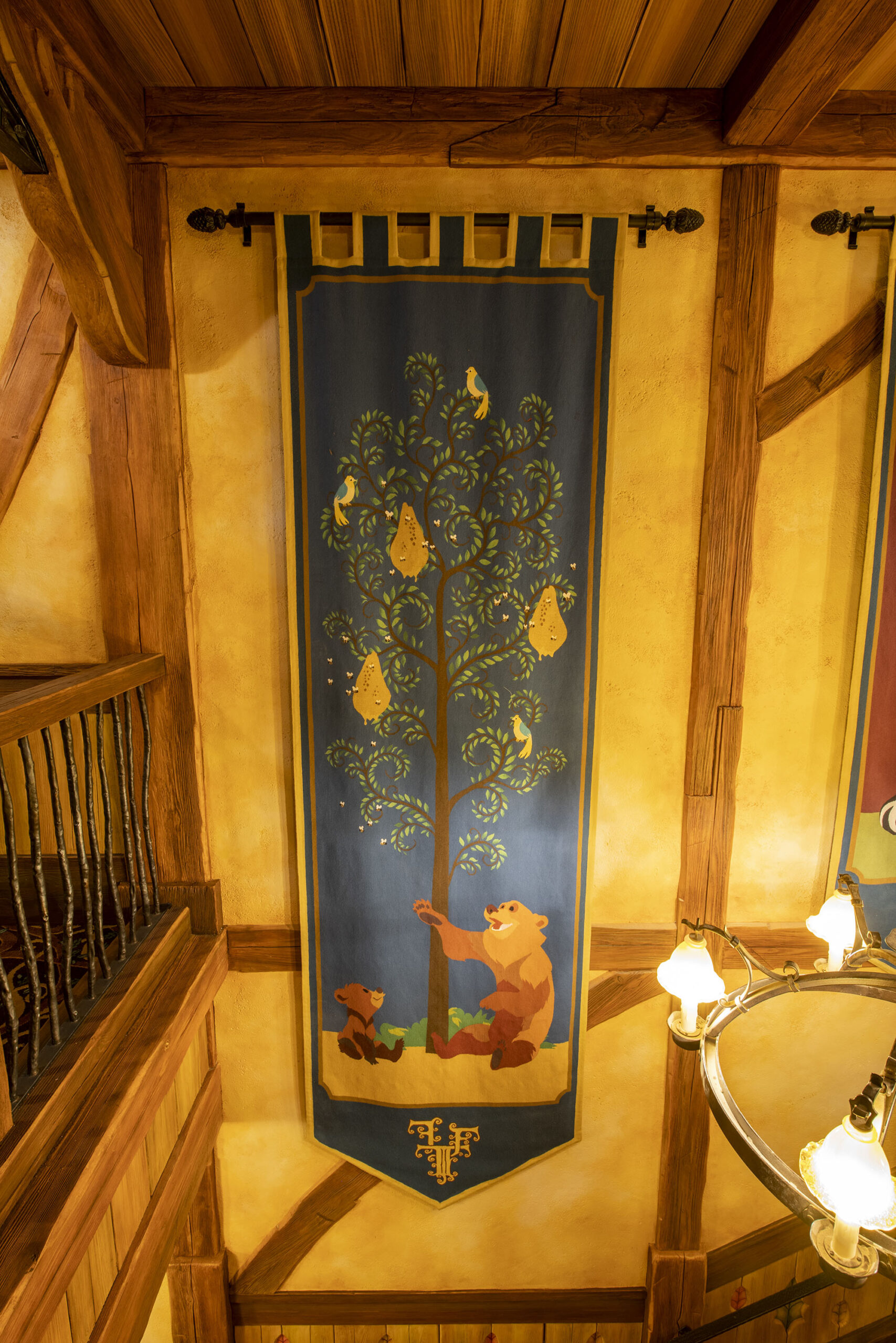 ファンタジーランド・フォレストシアター