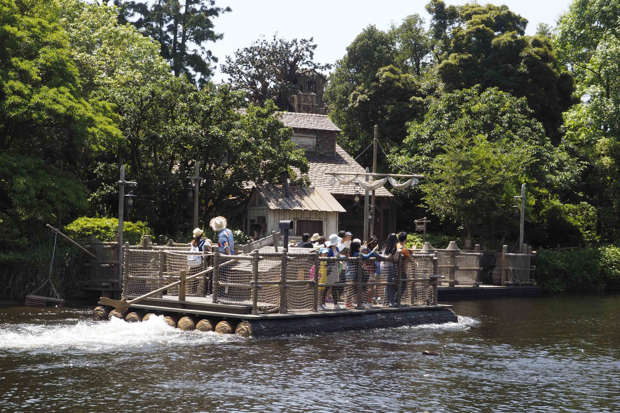 東京ディズニーランド トムソーヤ島いかだ