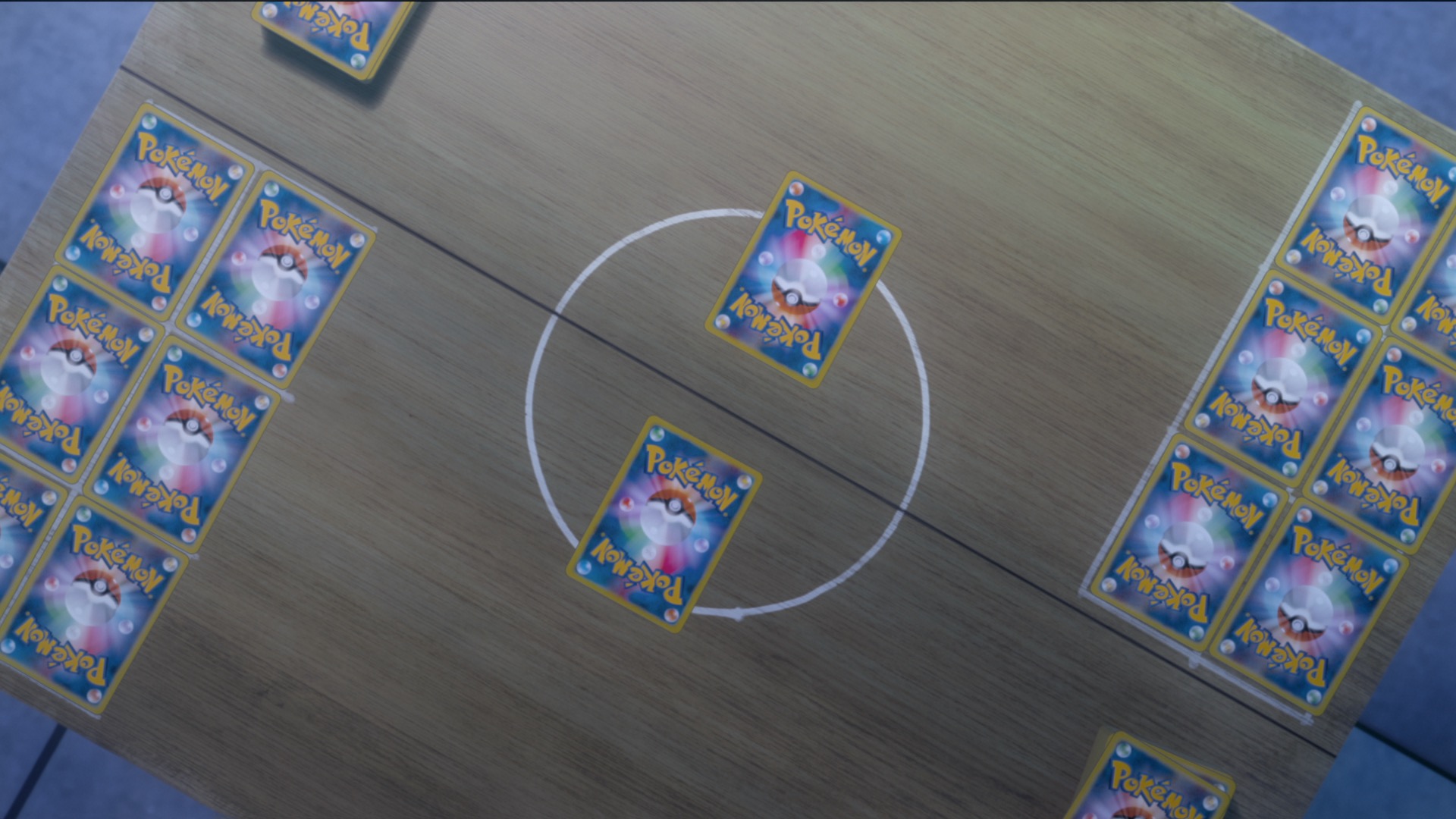 『ポケモン：ワイルドカード』特報に登場するポケモンカードゲームの盤面