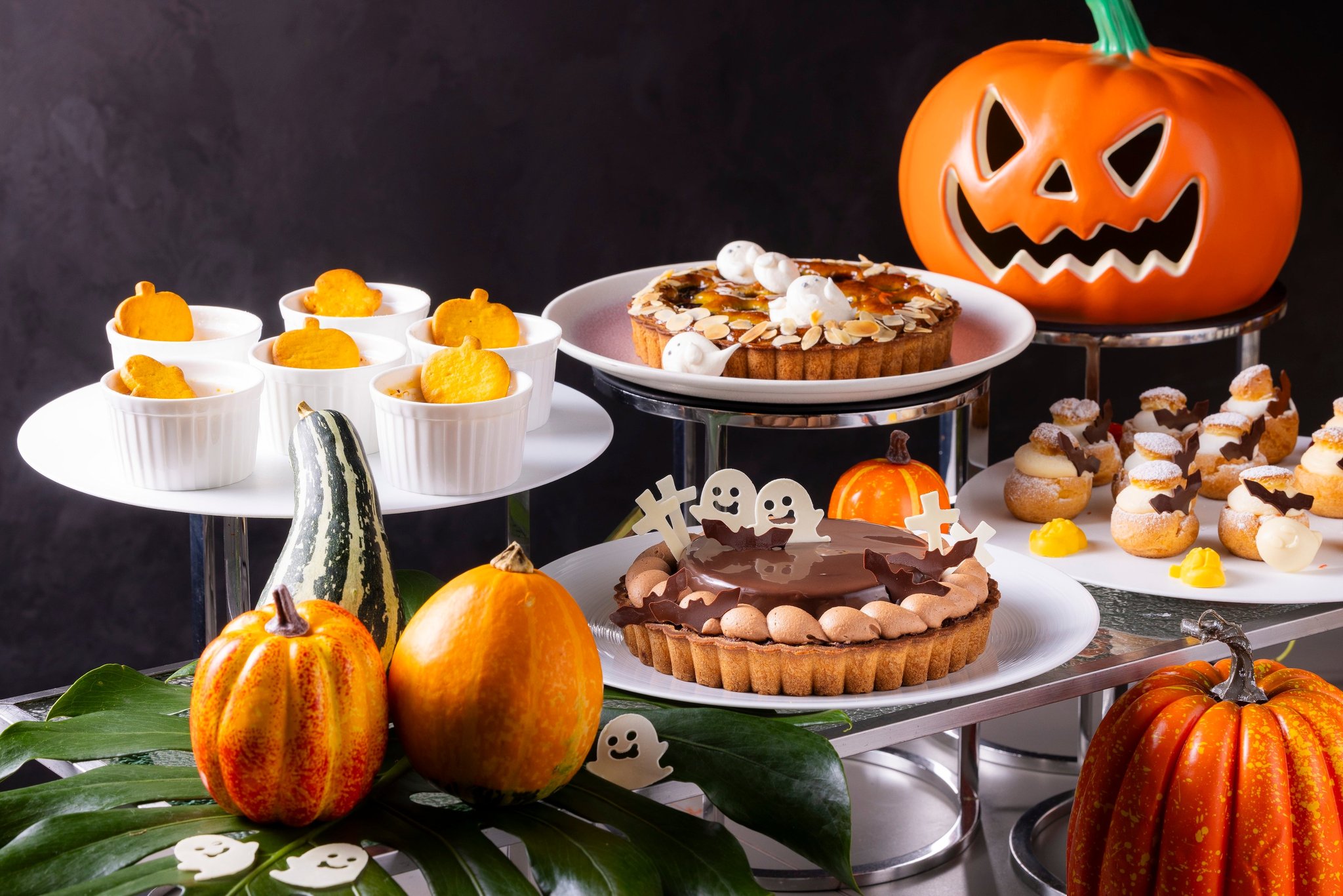 ハロウィーン仕様のチーズデザート