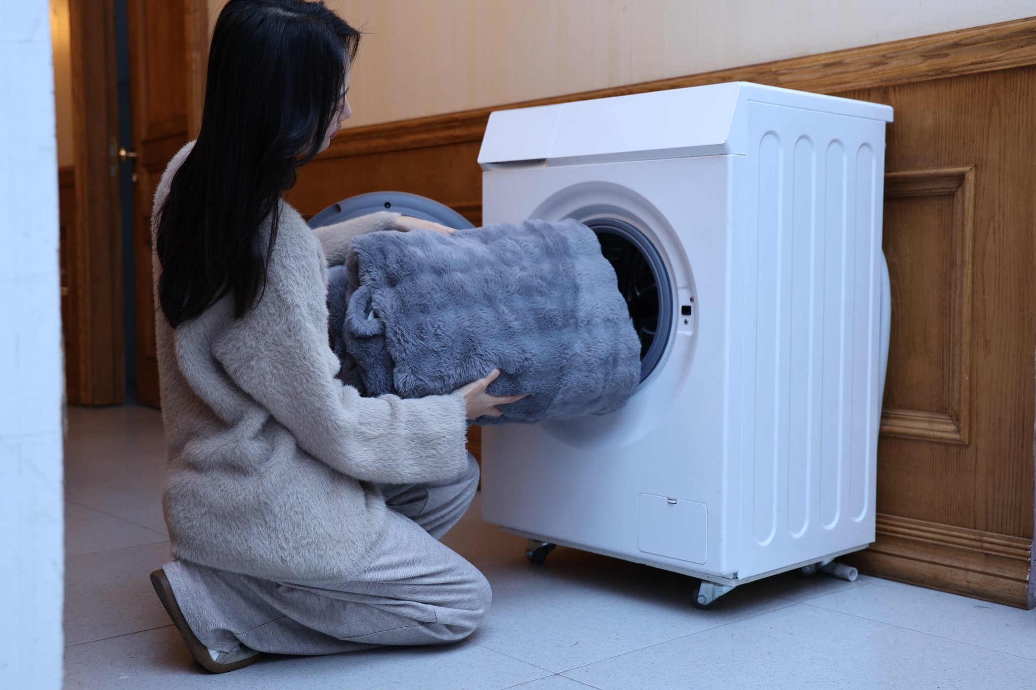 丸洗い可能でコンパクトに収納できる毛布本体