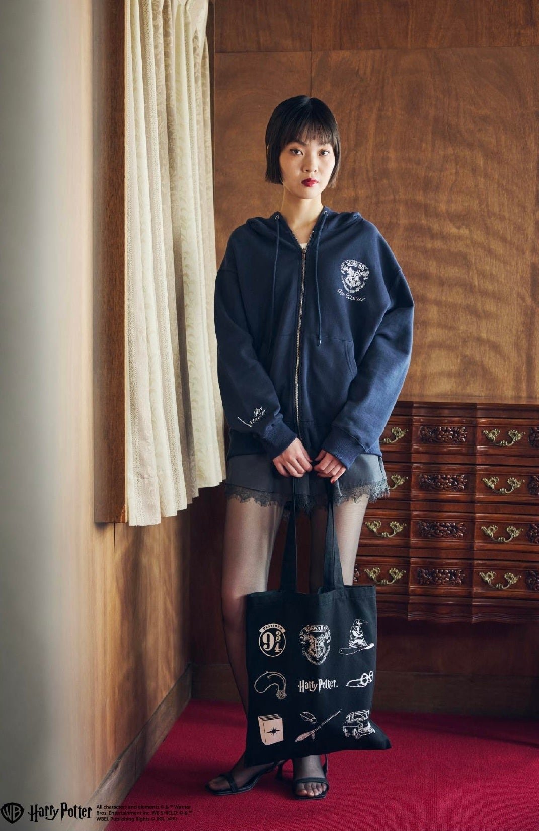 ホグワーツ紋章とRon Weasley刺繍入りジップパーカー、9と3/4番線トートバッグ