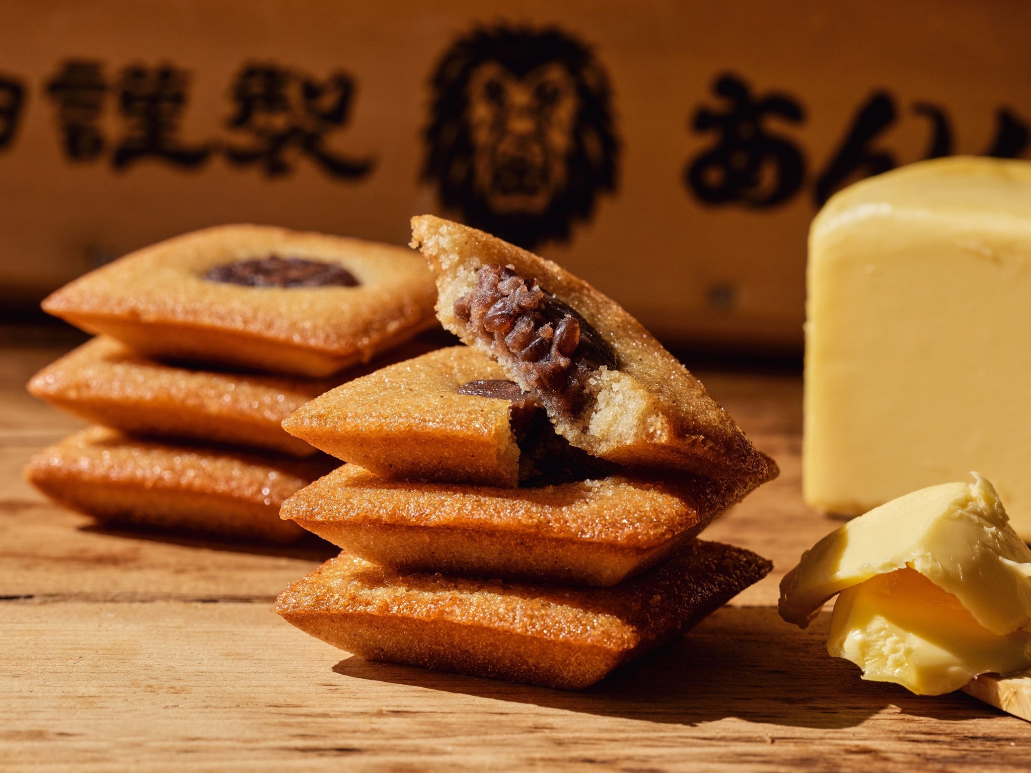 【一番人気商品】 餡子の風味を贅沢に閉じ込めた 「あんバタフィナンシェ」 / あんバタフィナンシェ