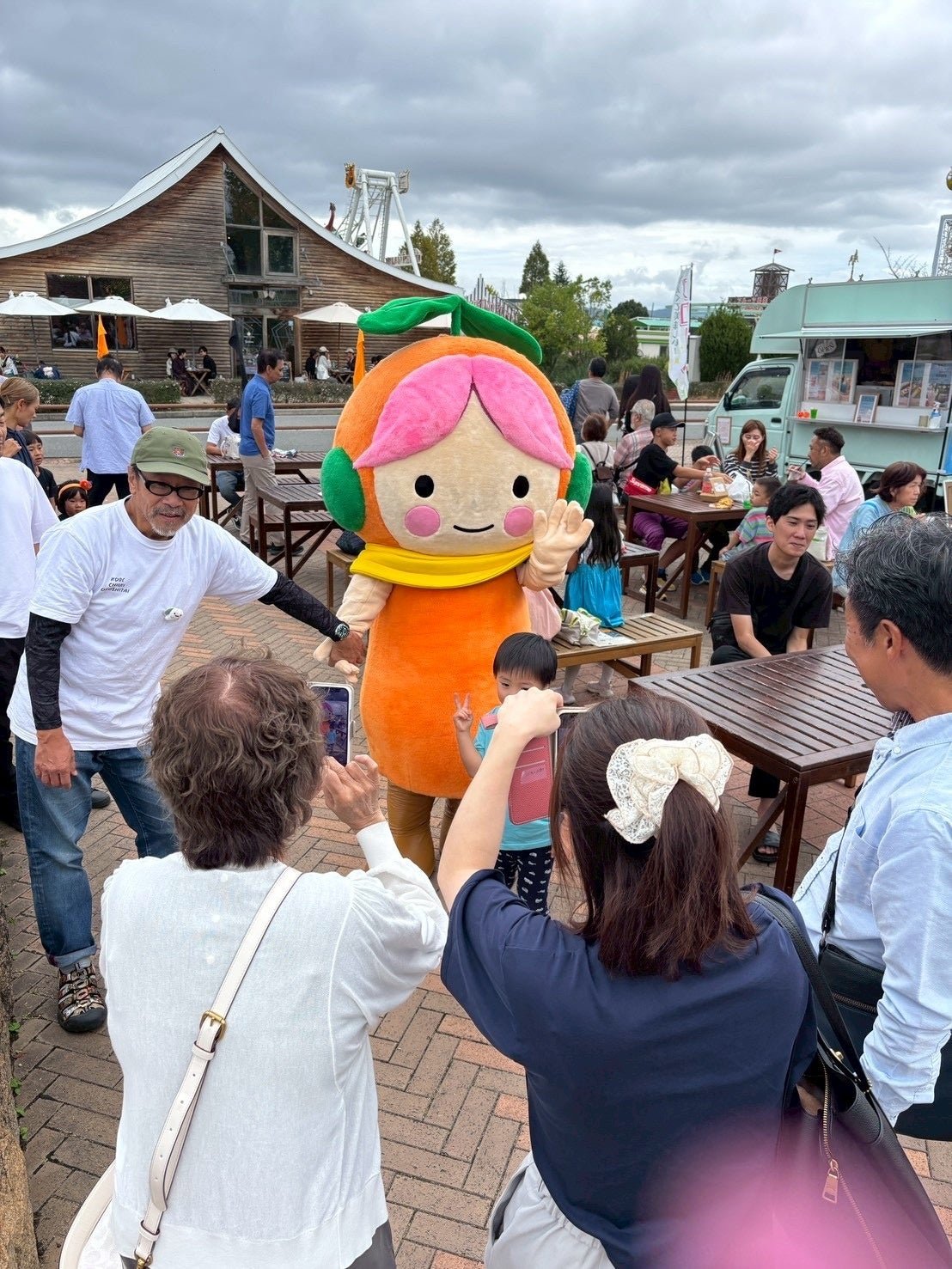 神戸市北区マスコットキャラクターのキタールさん