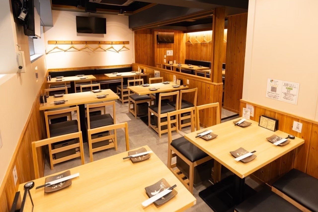 純国産馬刺しと朝引き鶏 にほんいち 大阪堺筋本町店の店内