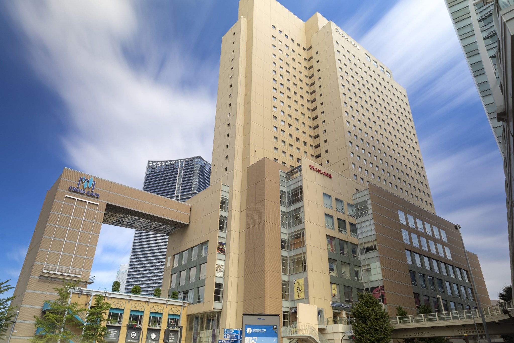 横浜桜木町ワシントンホテル外観