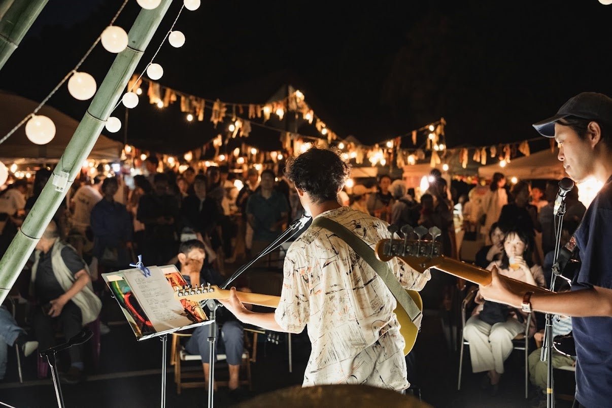 ③景色と一緒に聴く山の音楽ライブ